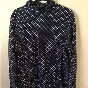 Land’s End Woman’s Large Top Blue w/ white dots